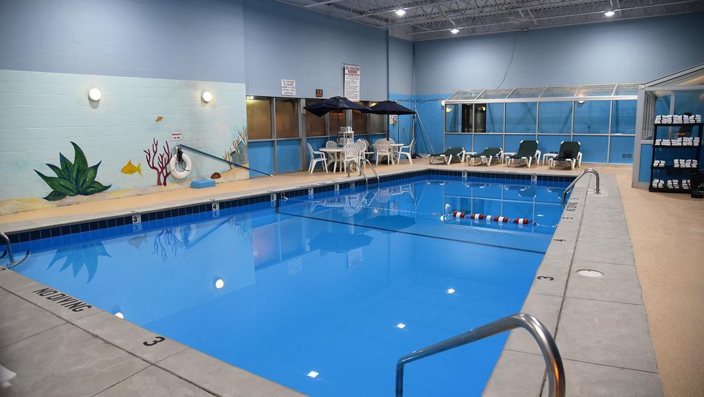 Quality Inn & Suites Near I-480 And I-29 Council Bluffs Eksteriør bilde