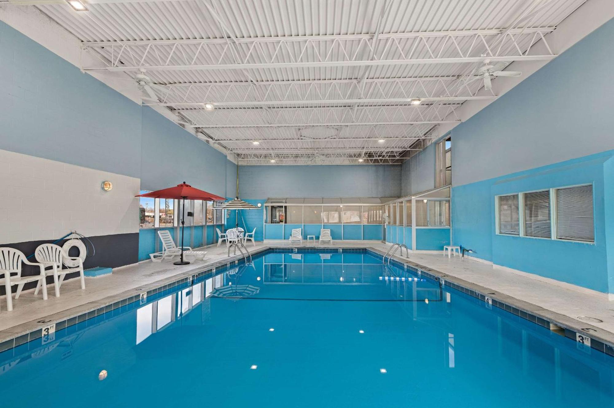Quality Inn & Suites Near I-480 And I-29 Council Bluffs Eksteriør bilde