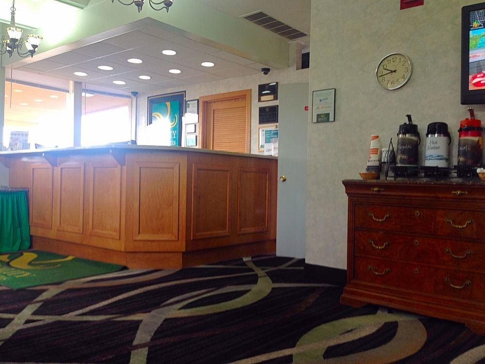 Quality Inn & Suites Near I-480 And I-29 Council Bluffs Eksteriør bilde