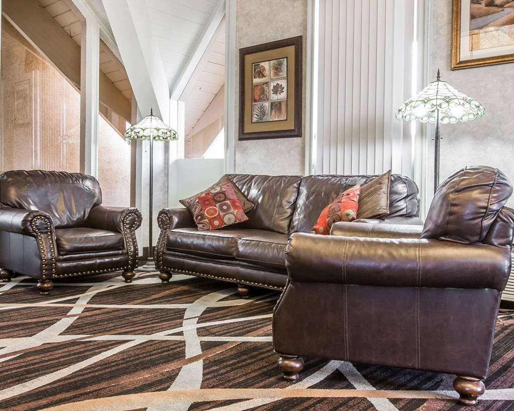 Quality Inn & Suites Near I-480 And I-29 Council Bluffs Interiør bilde